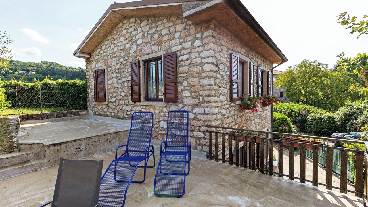 Photo of Patio Balcony in San Zeno di Montagna