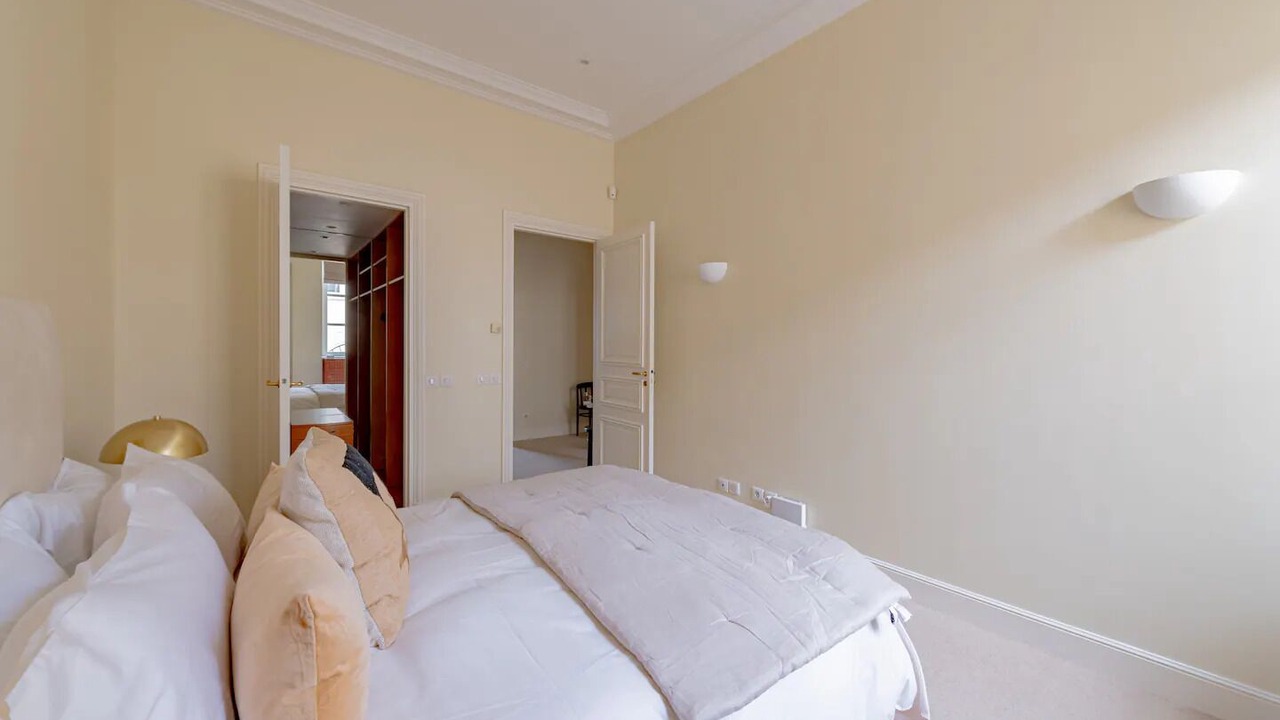 Photo of Bedroom in Quartier de la Monnaie