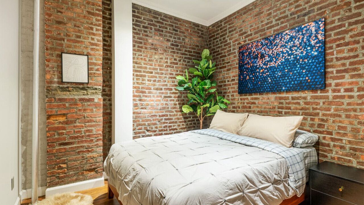 Photo of Bedroom in Little Italy