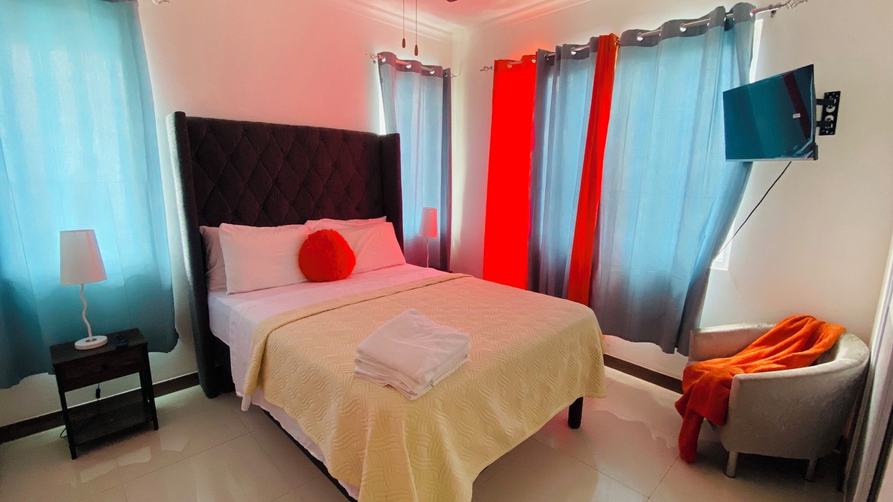 Photo of Bedroom in Eden Gardens