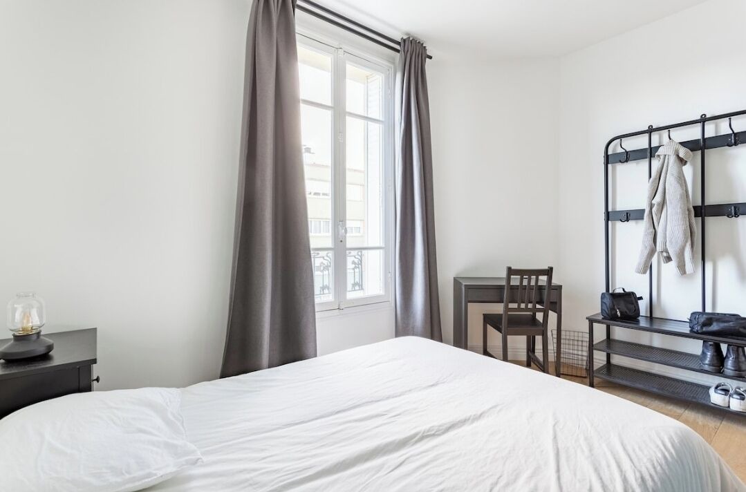 Photo of Bedroom in Chatillon