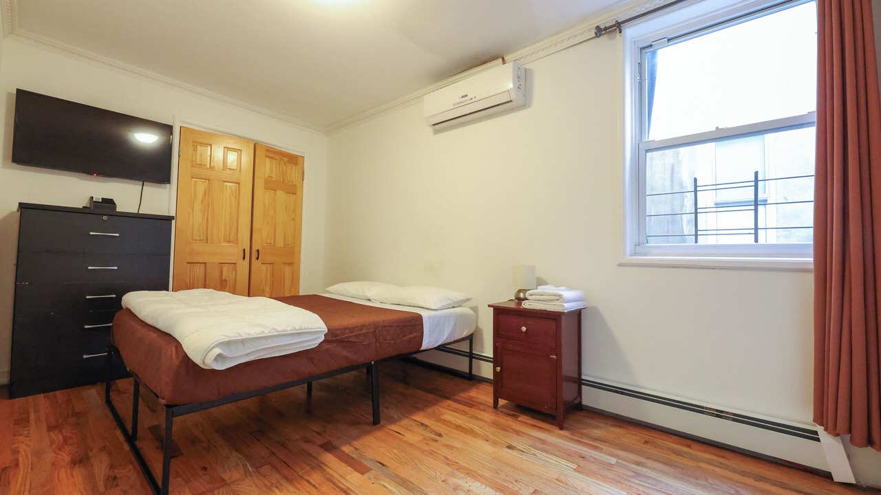 Photo of Bedroom in Crown Heights