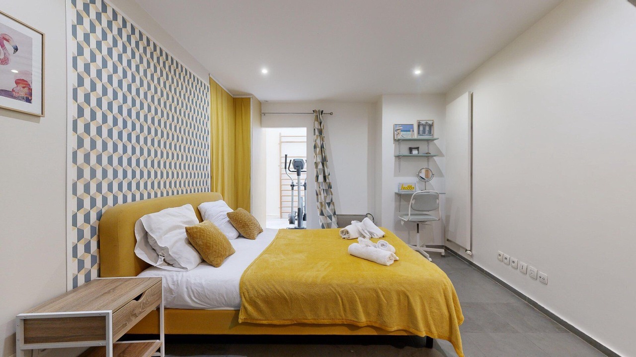 Photo of Bedroom in Quartier de Rochechouart