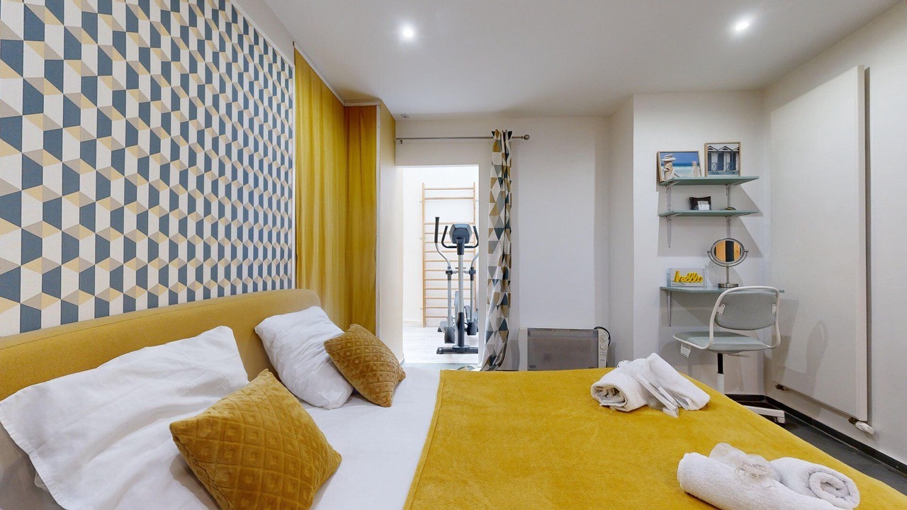 Photo of Bedroom in Quartier de Rochechouart