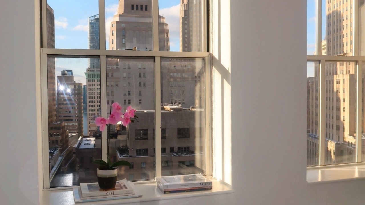 Photo of Others in Financial District