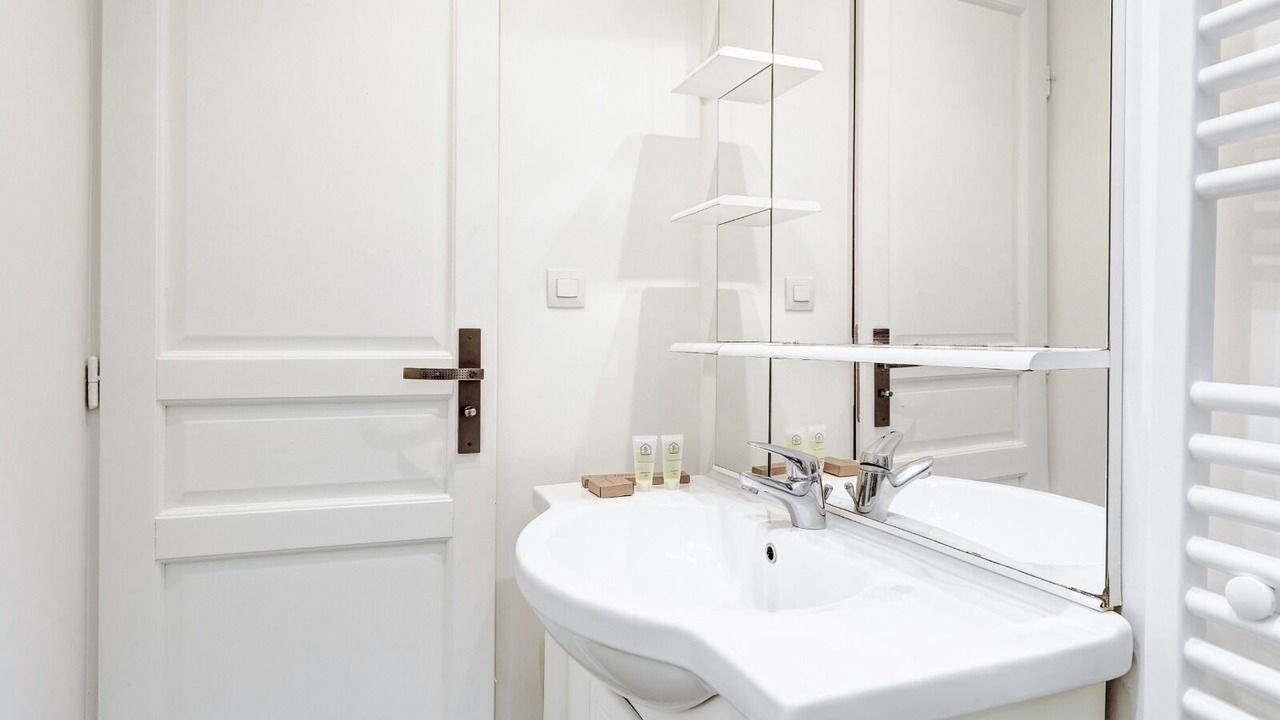 Photo of Bathroom in Quartier de Rochechouart