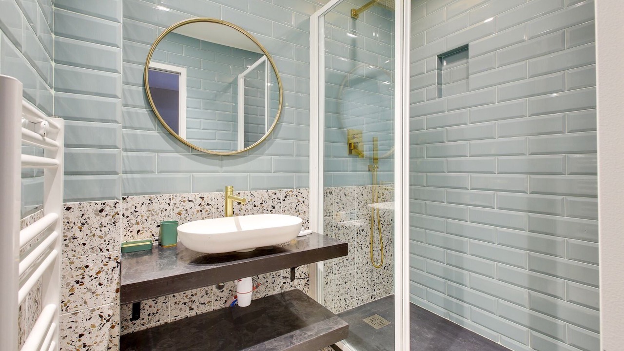 Photo of Bathroom in 15th Arrondissement
