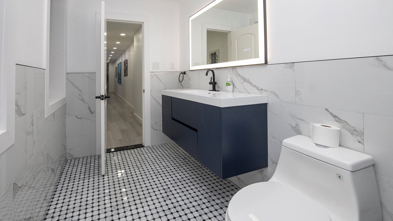 Photo of Bathroom in Sutton Place