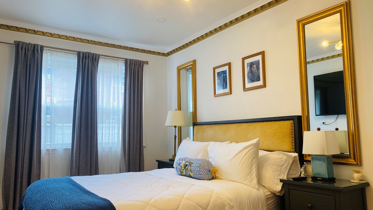 Photo of Bedroom in Queens