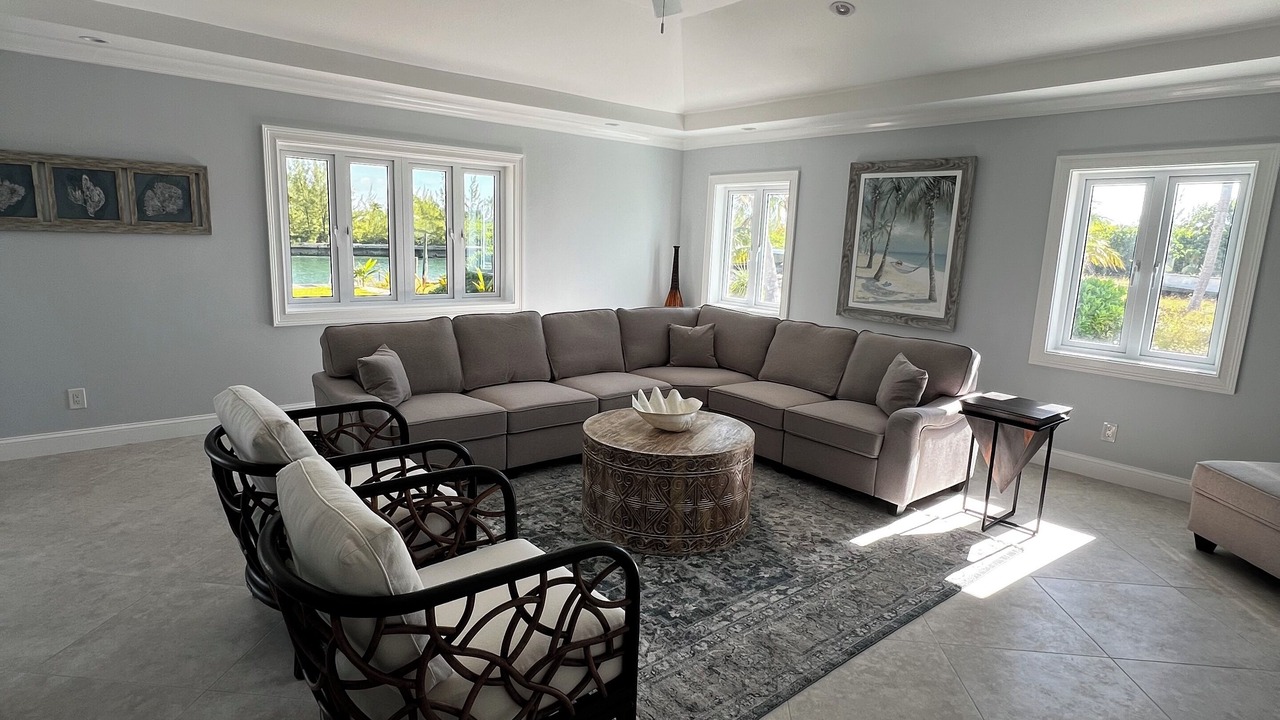Photo of Livingroom in Treasure Cay