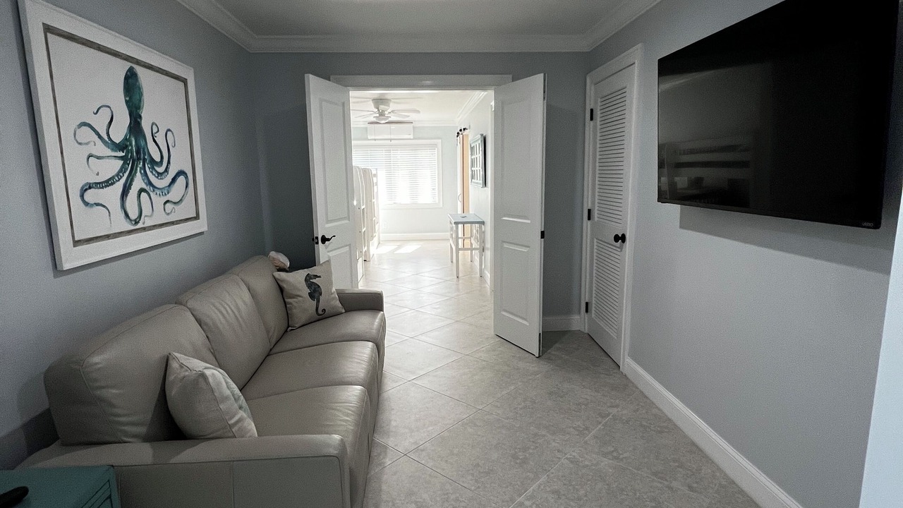 Photo of Livingroom in Treasure Cay