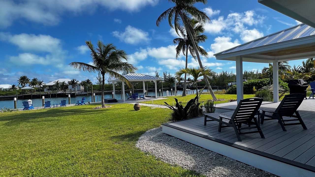 Photo of Patio Balcony in Treasure Cay