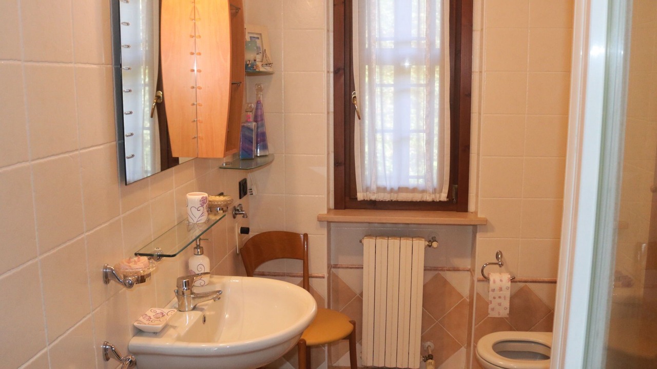 Photo of Bathroom in Montioni