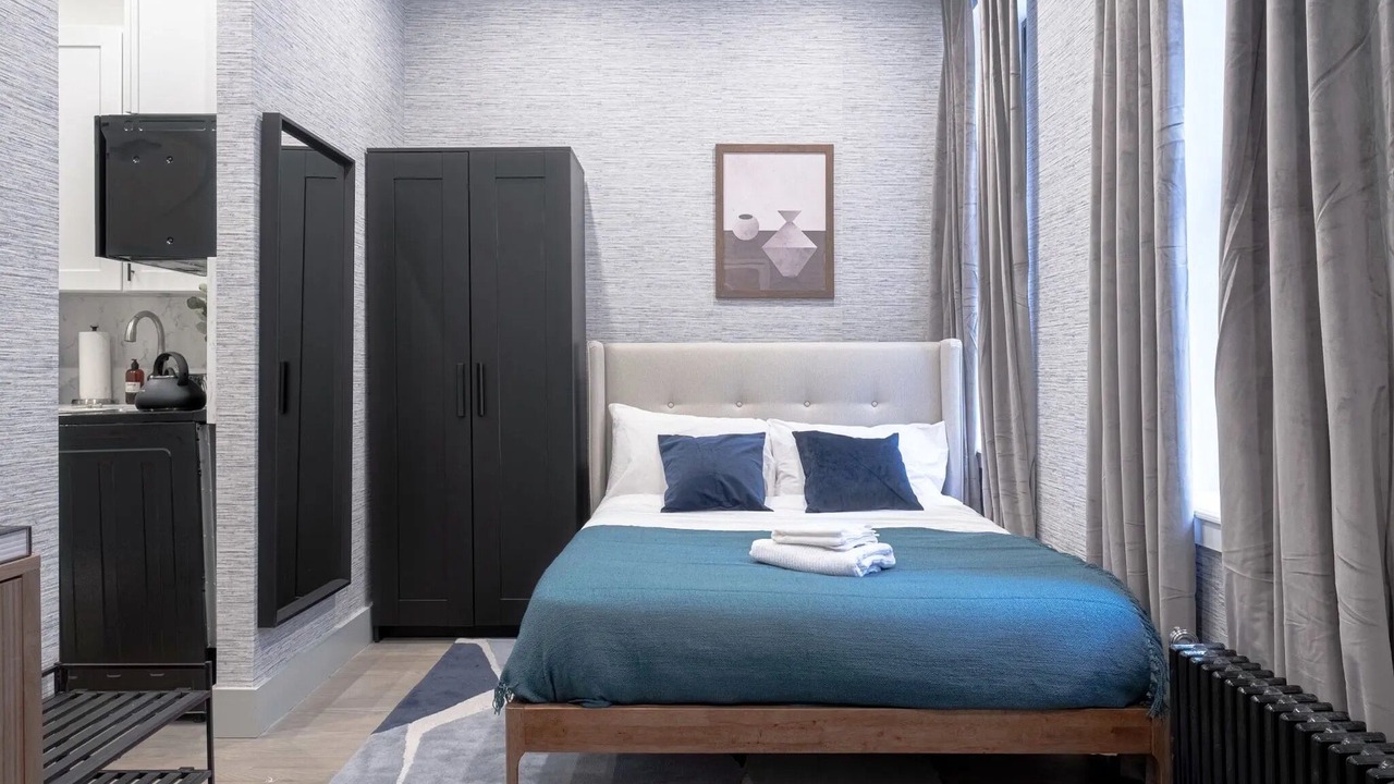 Photo of Bedroom in Manhattan Valley