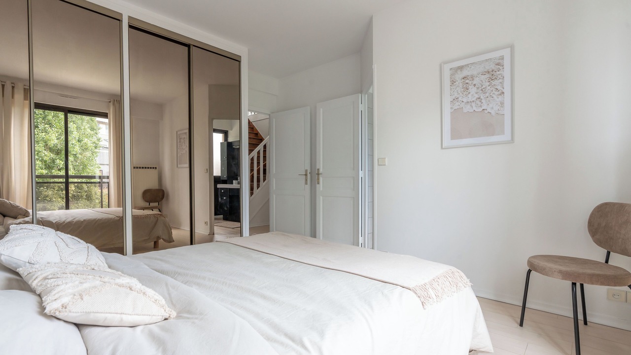 Photo of Bedroom in Le Parc Saint-Maur