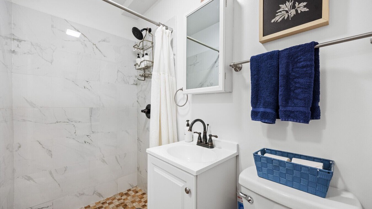 Photo of Bathroom in Midtown West