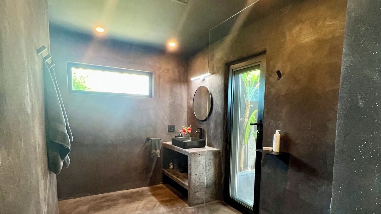 Photo of Bathroom in Gregory Town