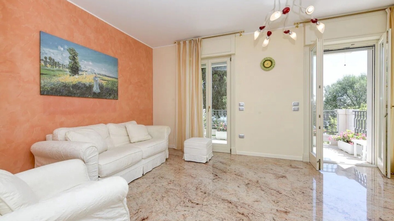 Photo of Livingroom in Sirmione Old Town