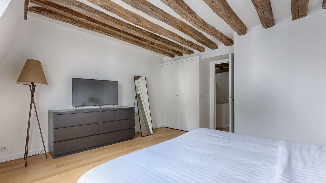 Photo of Bedroom in Saint-Germain-des-Pres