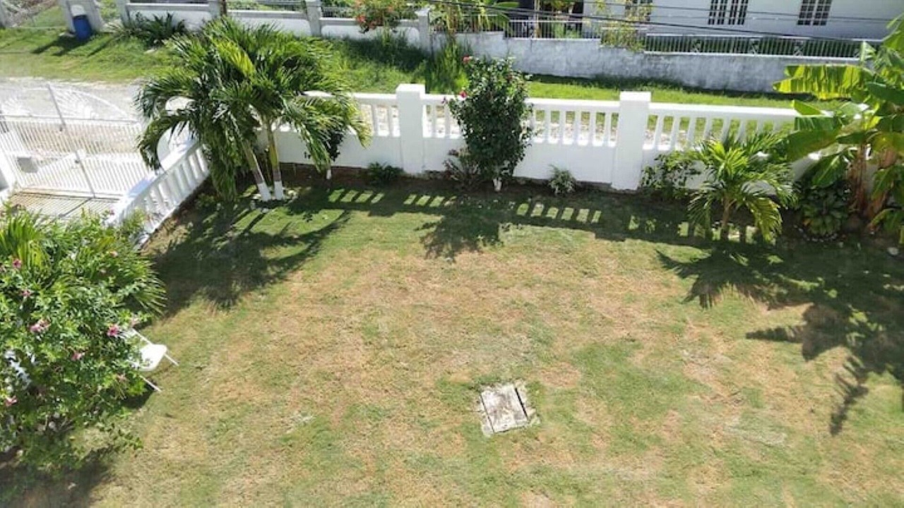Photo of Outdoor in Yallahs
