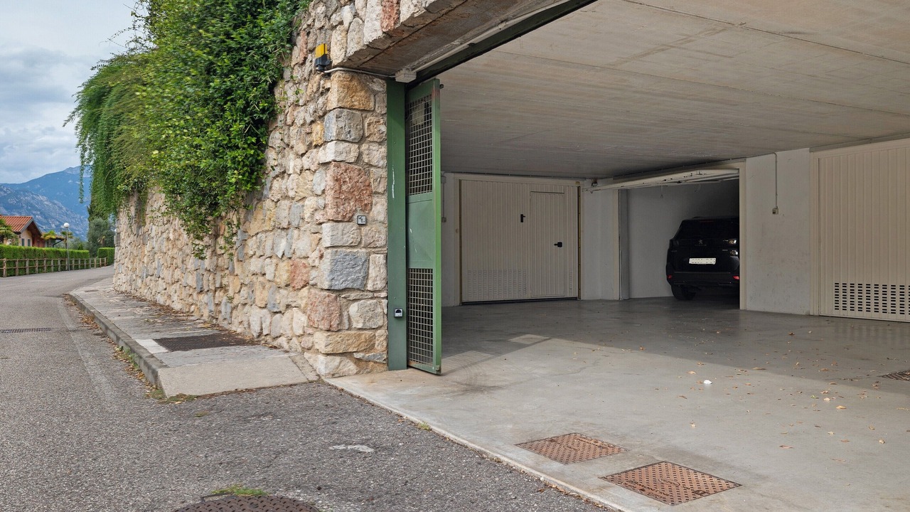 Photo of Outdoor in Assenza
