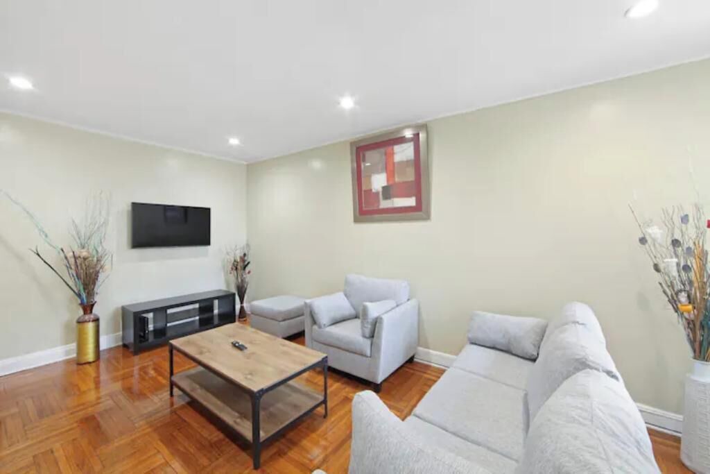 Photo of Livingroom in East Flatbush
