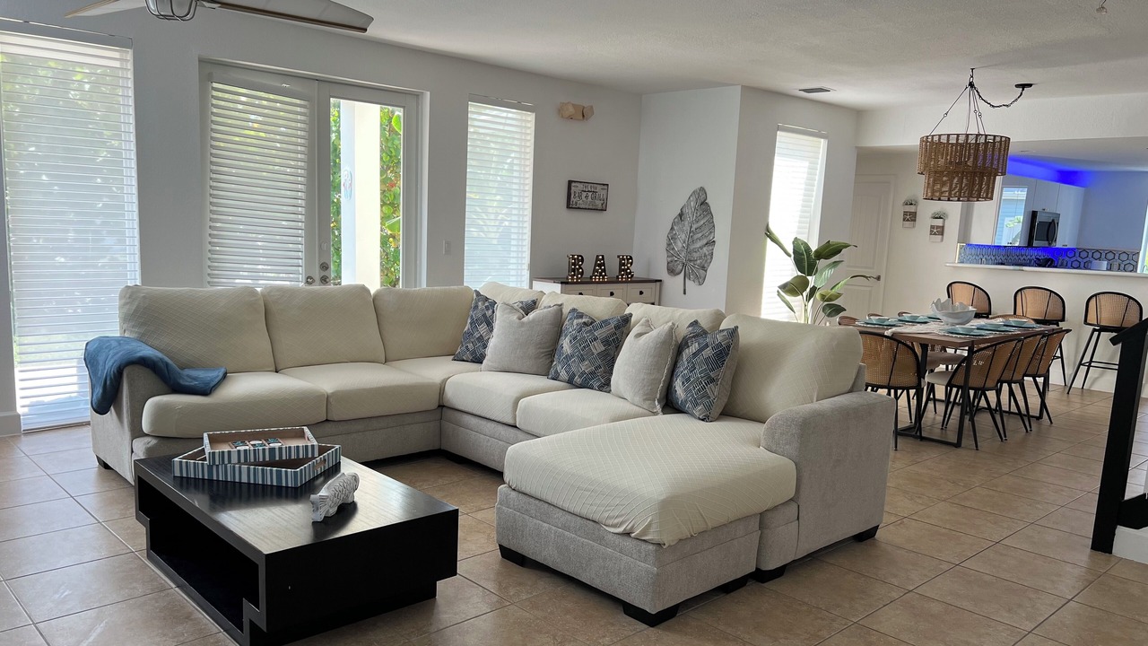 Photo of Livingroom in Alice Town
