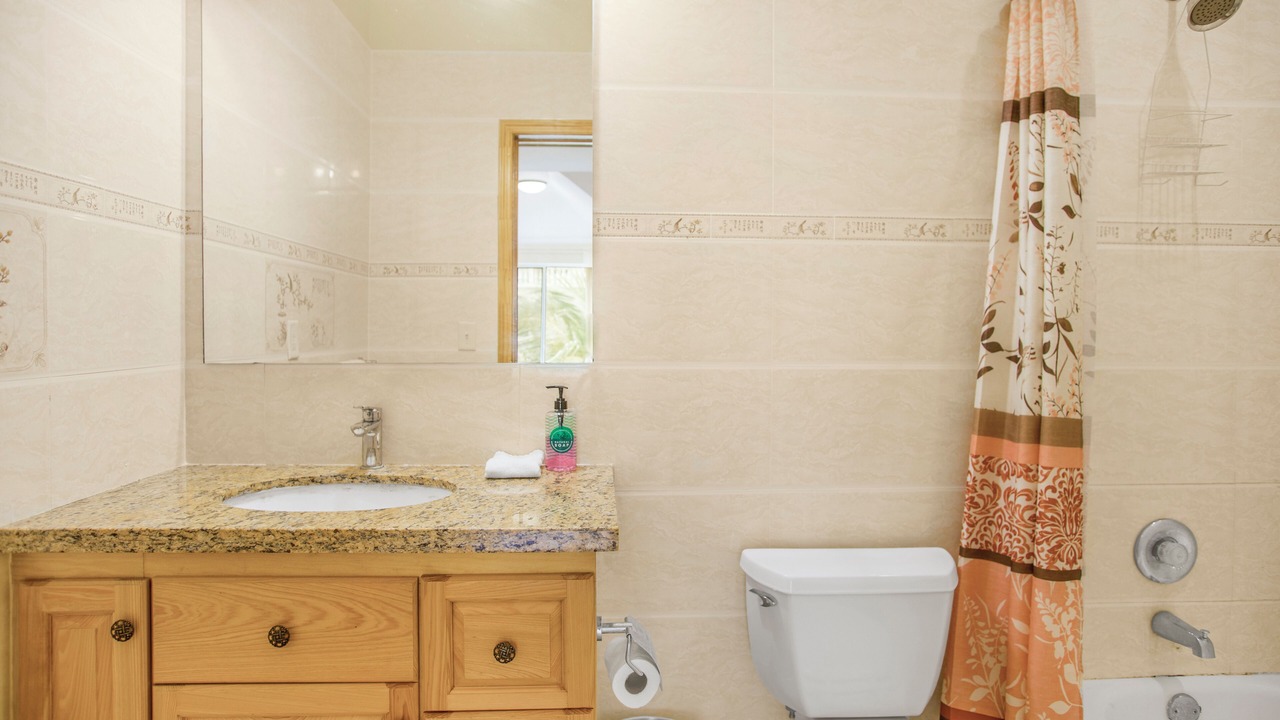 Photo of Bathroom in Gambier