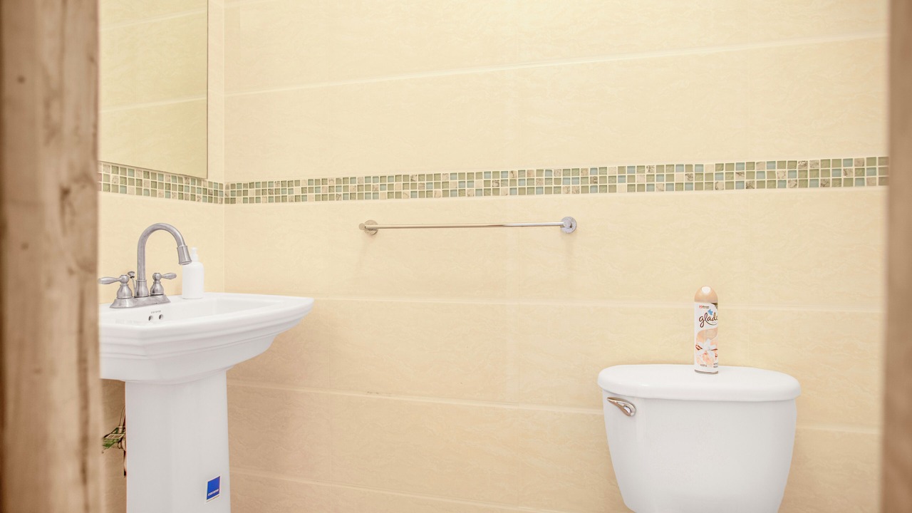 Photo of Bathroom in Gambier