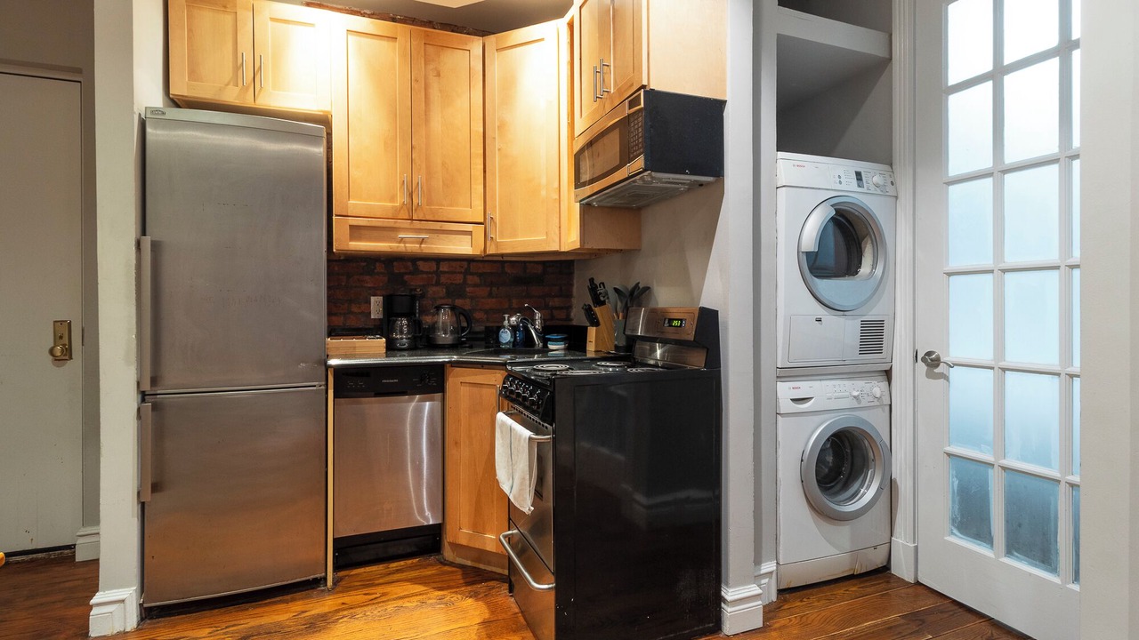 Photo of Kitchen in Tudor City
