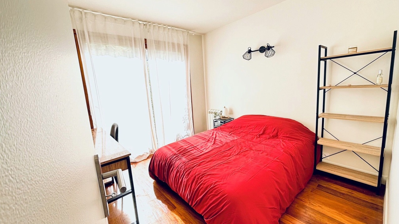 Photo of Bedroom in Cachan