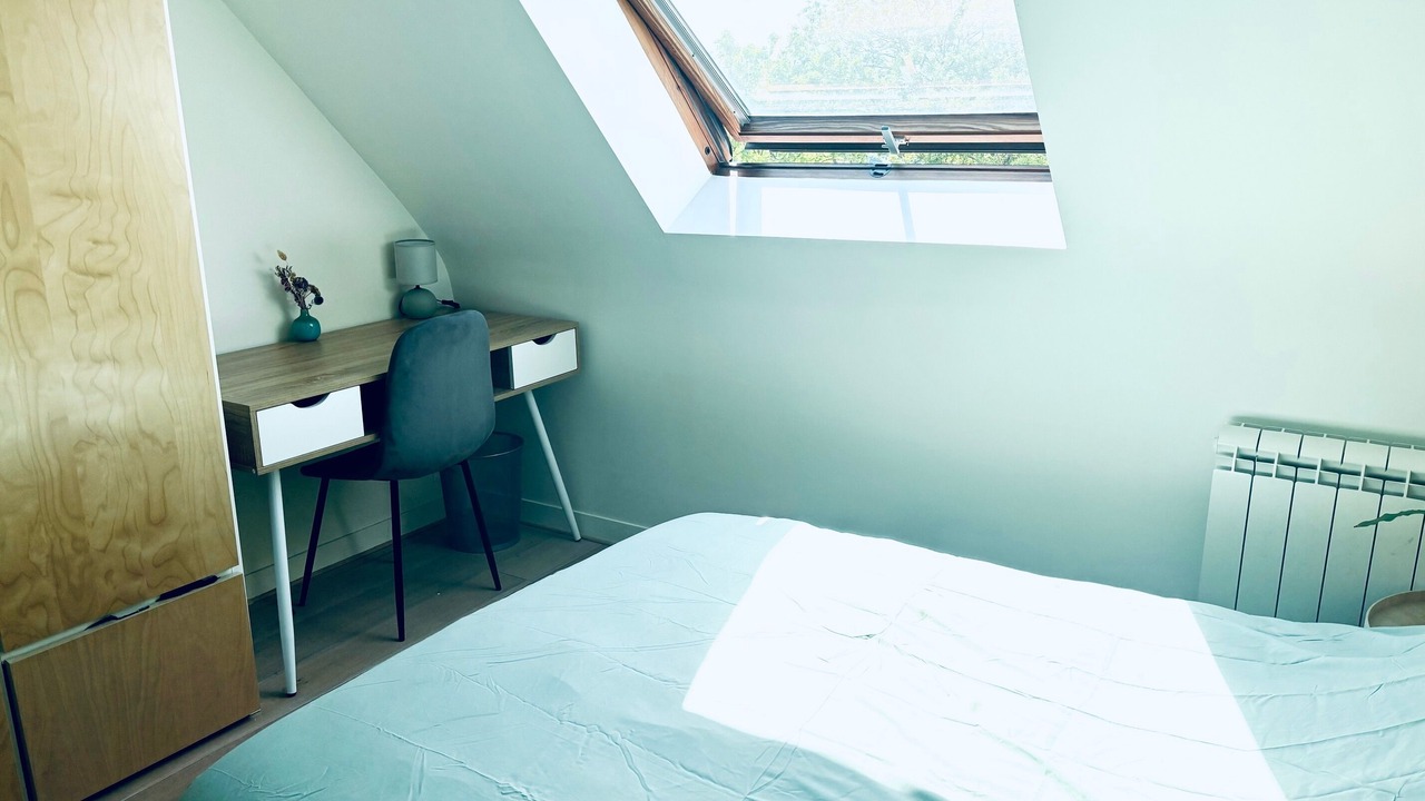 Photo of Bedroom in Cachan