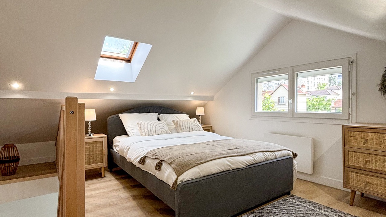 Photo of Bedroom in Antony