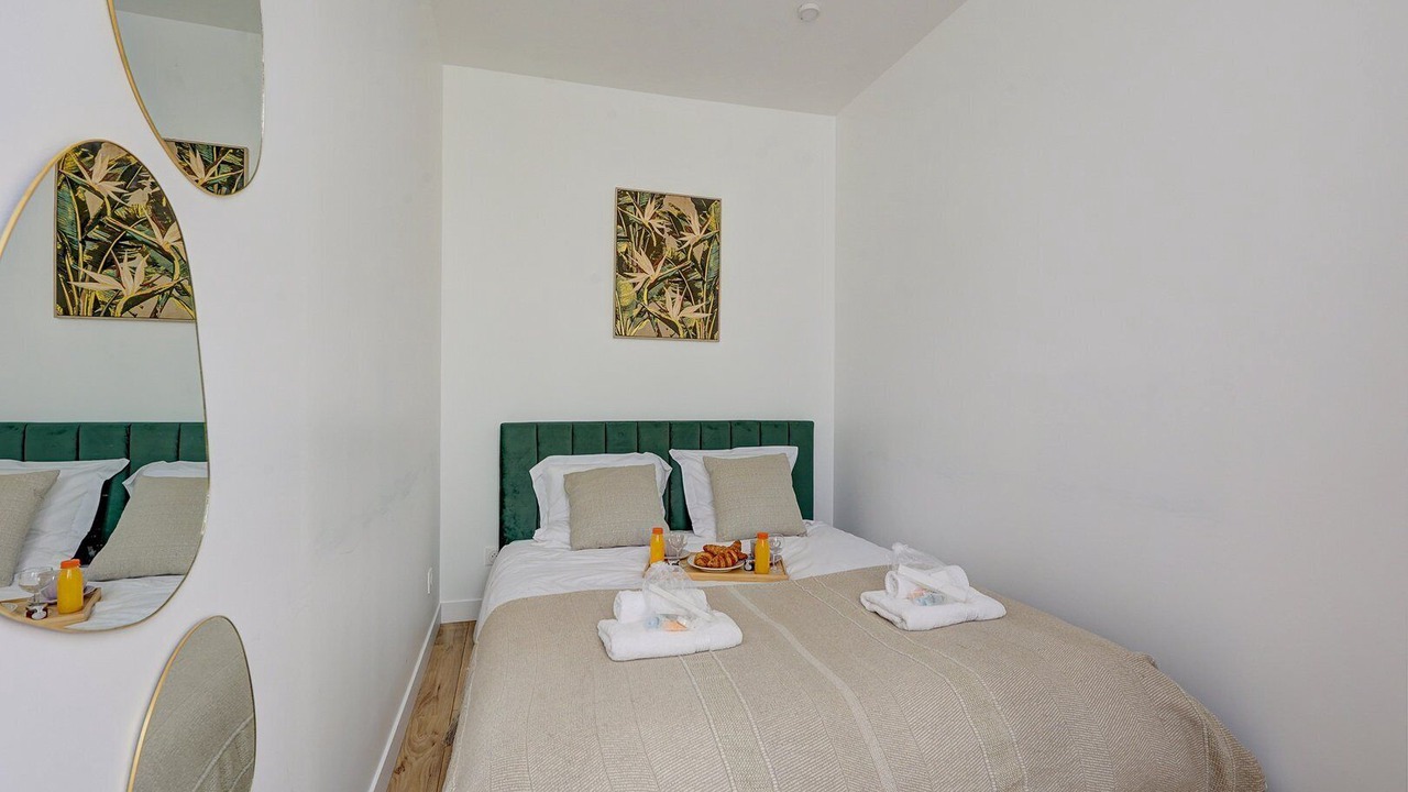 Photo of Bedroom in Hopital Saint-Louis