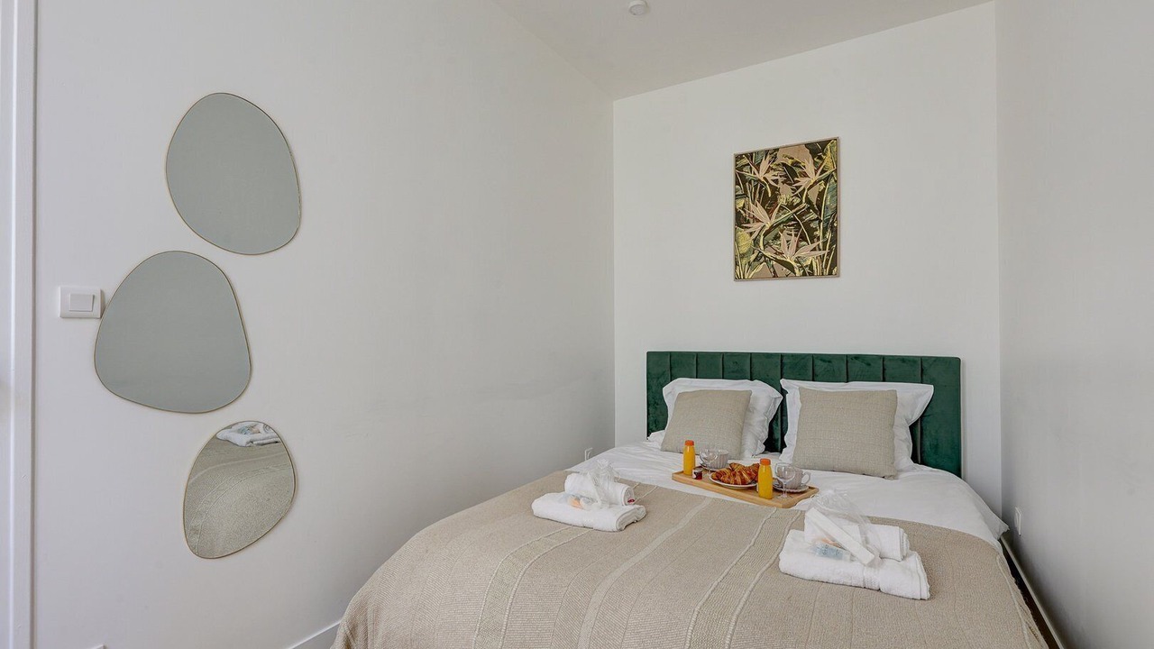 Photo of Bedroom in Hopital Saint-Louis