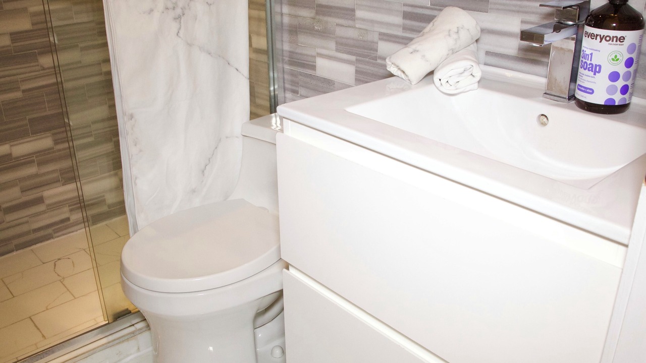Photo of Bathroom in East Harlem