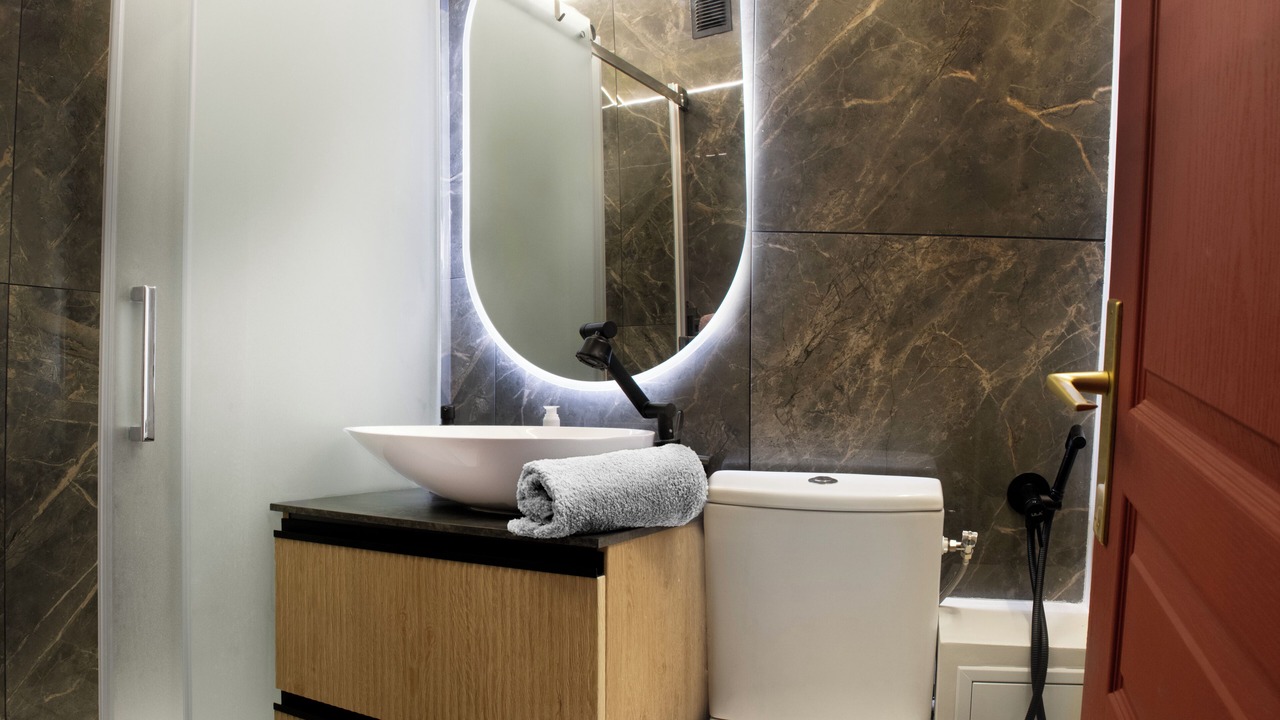 Photo of Bathroom in Fontenay-aux-Roses