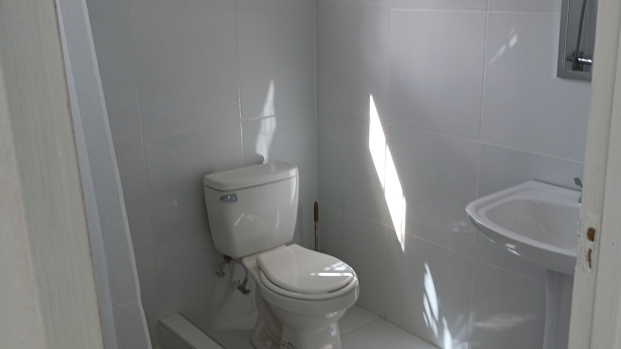 Photo of Bathroom in Tower Isle