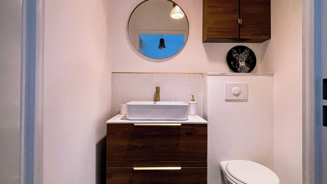 Photo of Bathroom in Clichy