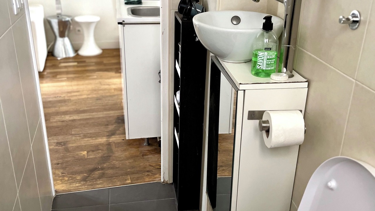 Photo of Bathroom in Quartier de la Goutte-d'Or
