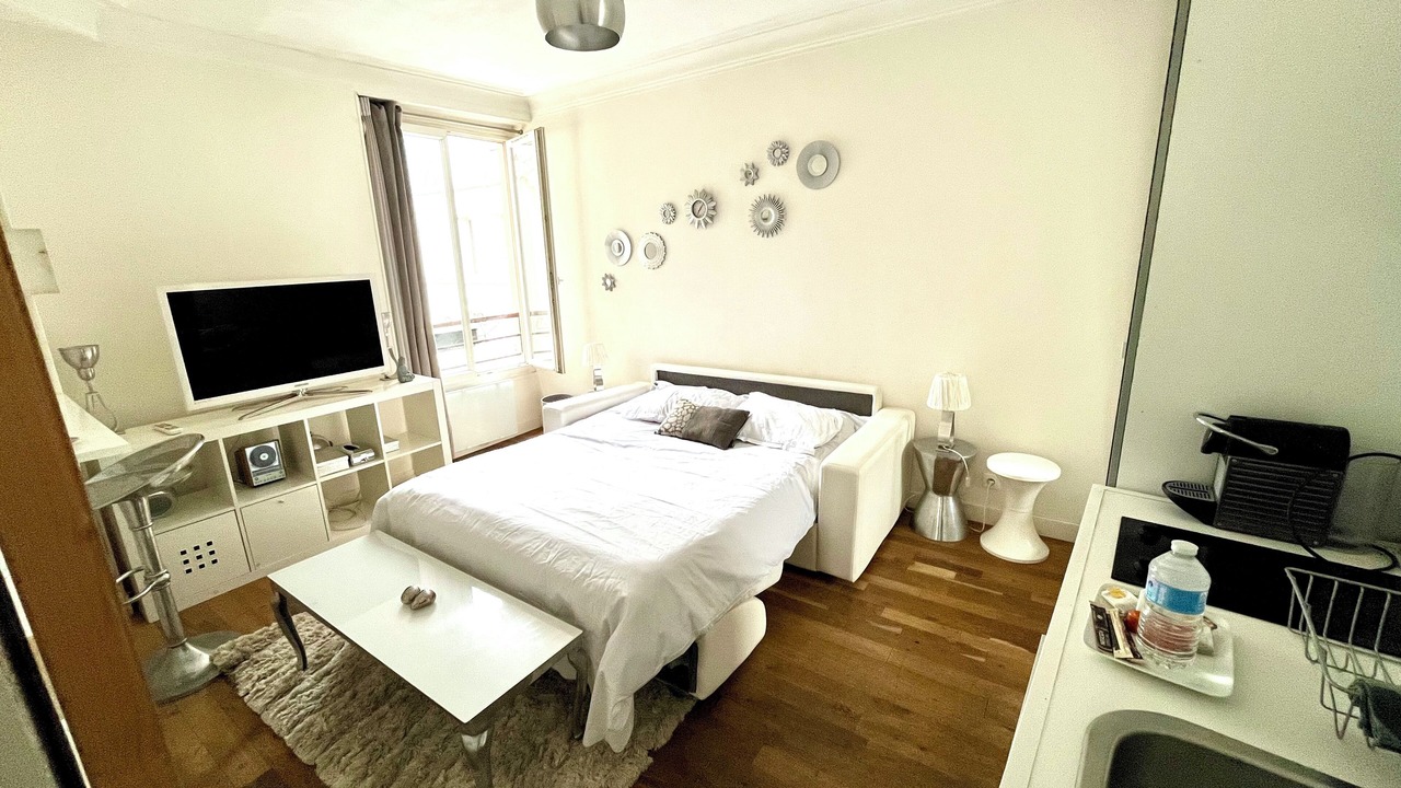 Photo of Bedroom in Quartier de la Goutte-d'Or