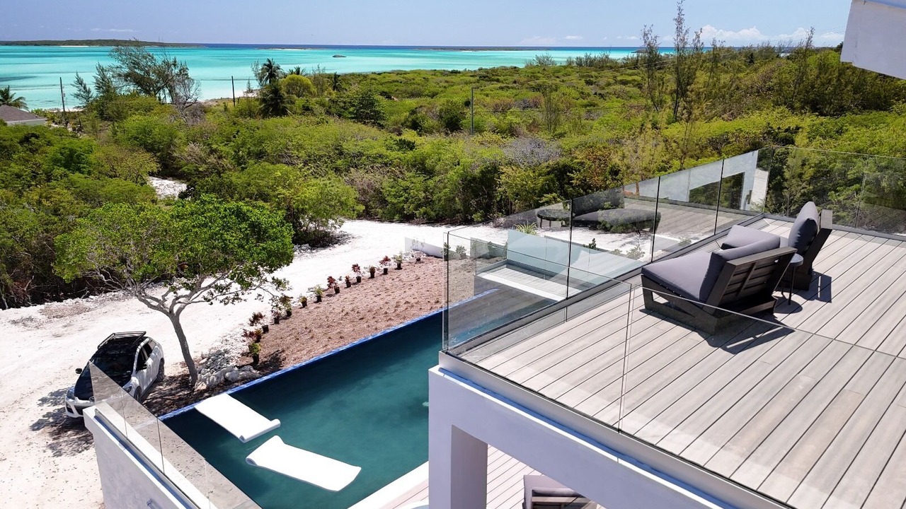 Photo of Patio Balcony in Rolleville
