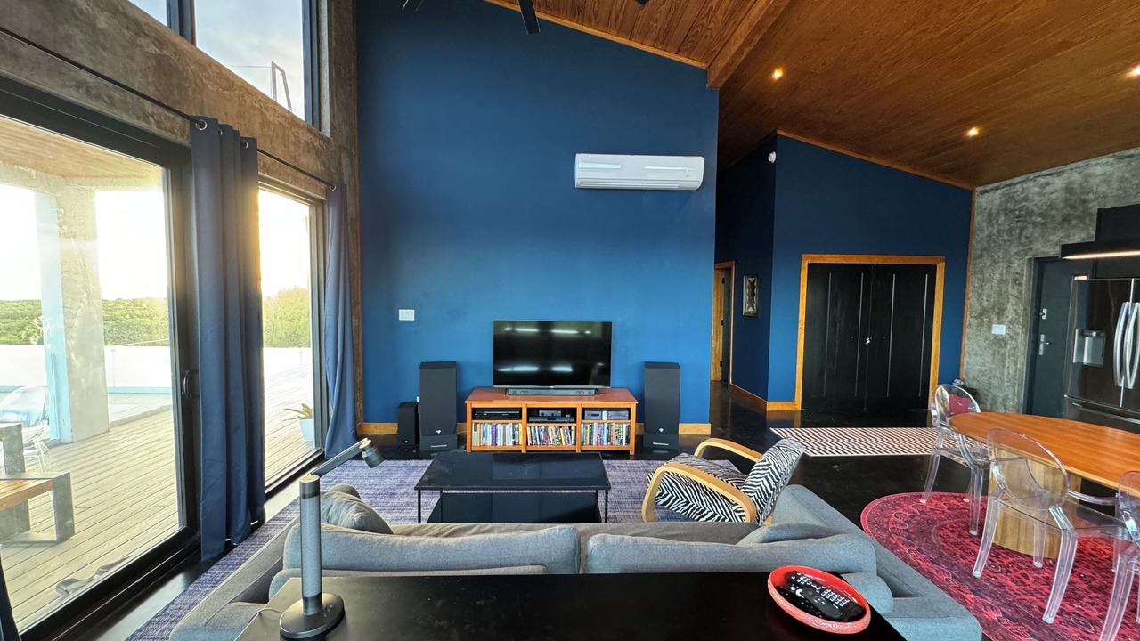 Photo of Livingroom in Rolleville