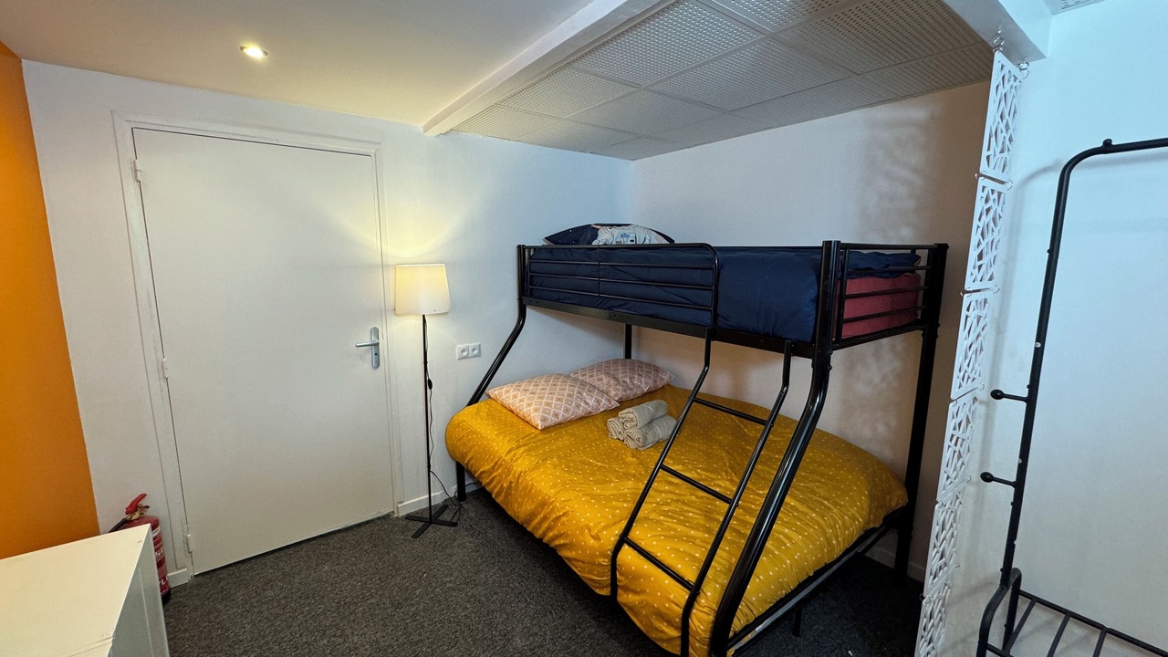Photo of Bedroom in Quartier de la Goutte-d'Or