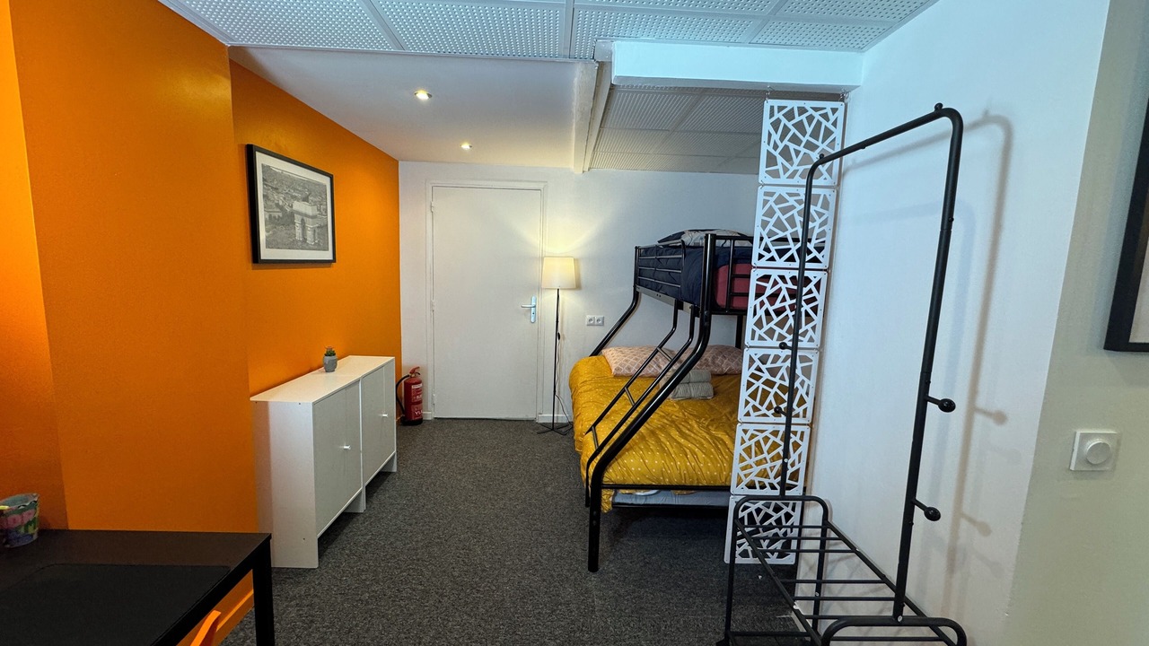 Photo of Bedroom in Quartier de la Goutte-d'Or