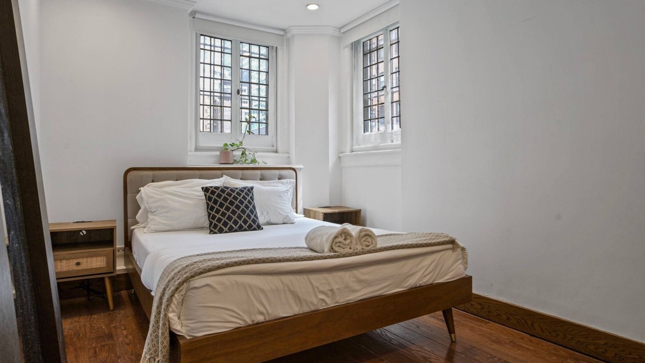 Photo of Bedroom in Midtown East