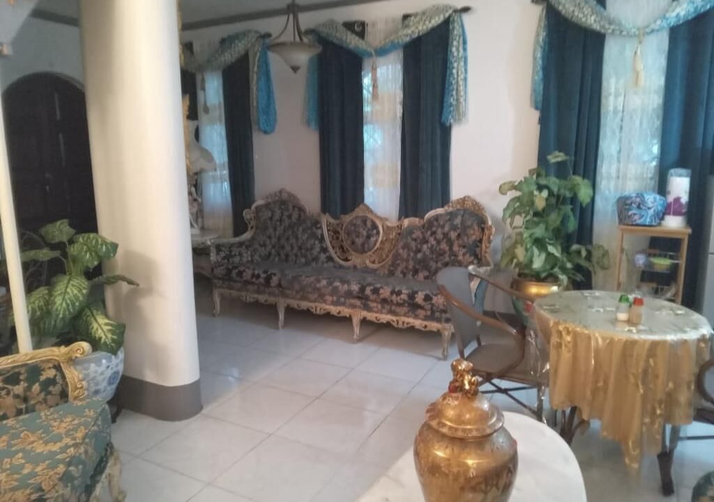 Photo of Livingroom in Camperdown