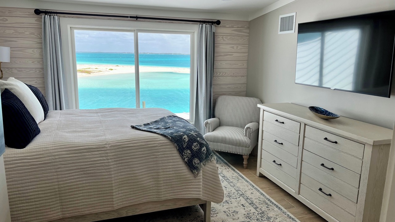 Photo of Bedroom in Treasure Cay