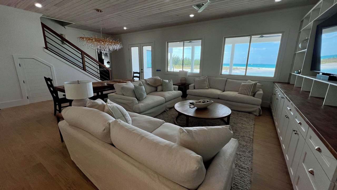 Photo of Livingroom in Treasure Cay