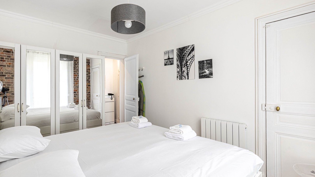 Photo of Bedroom in Hopital Saint-Louis